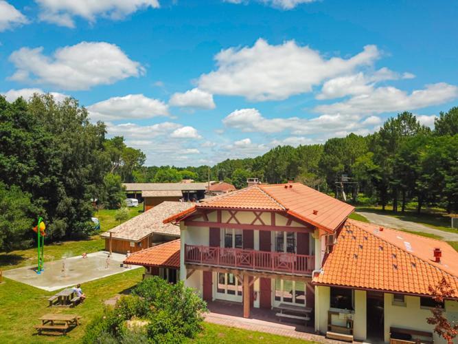 Chambres D'Hotes La Teouleyre Сен-Жюльен-ан-Борн Экстерьер фото
