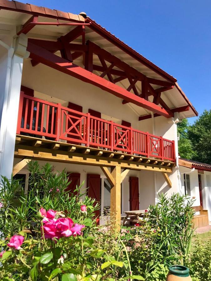 Chambres D'Hotes La Teouleyre Сен-Жюльен-ан-Борн Экстерьер фото